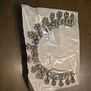 Elegant Silver Floral Bracelet